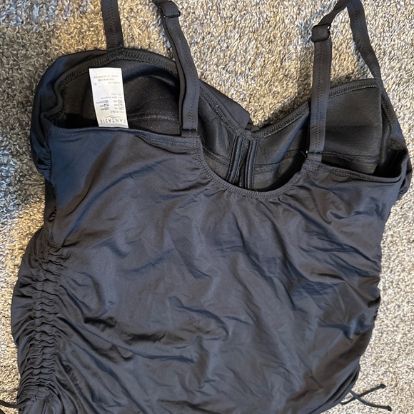 Tankini - Picture 2 of 3